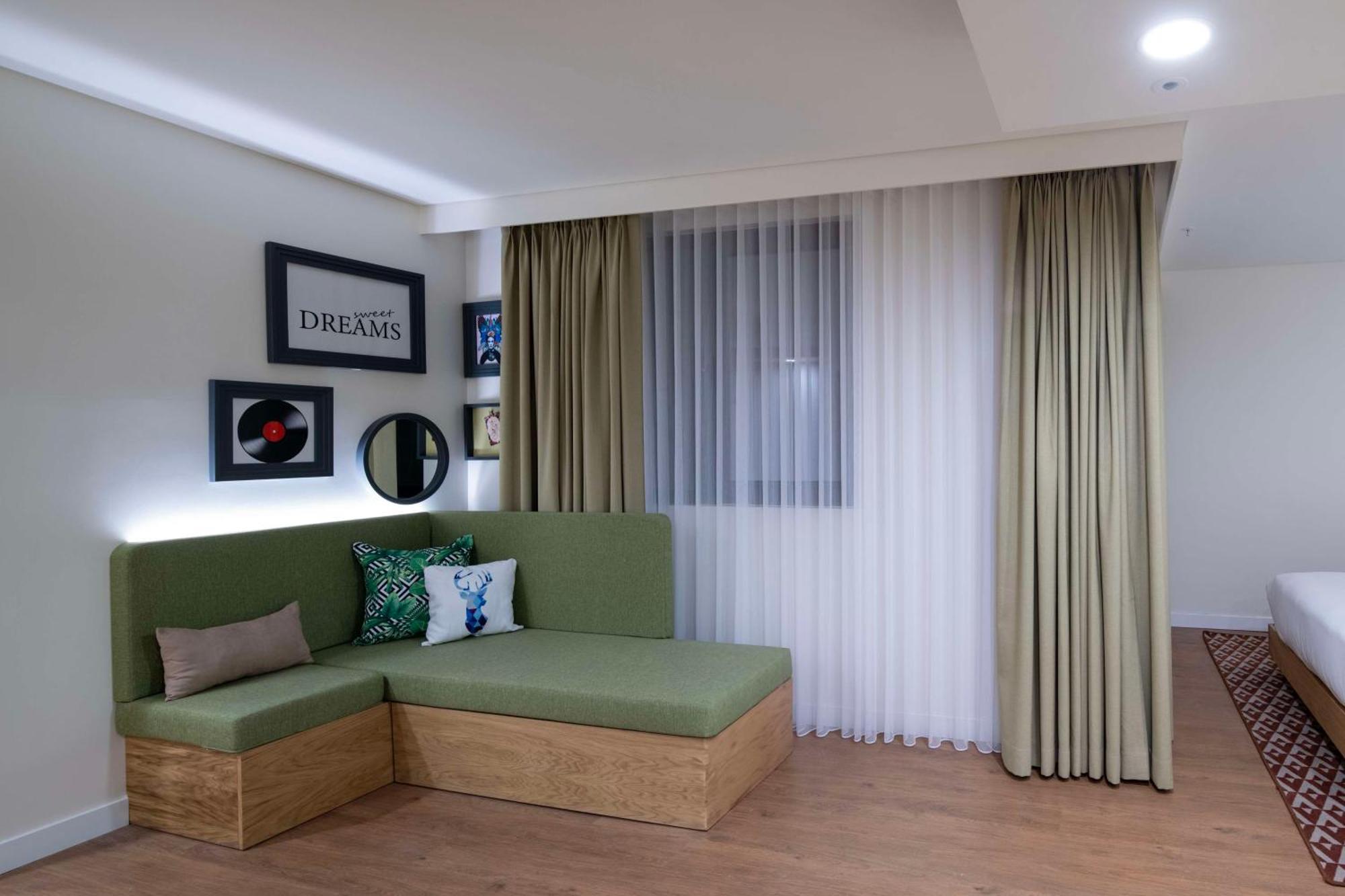 Hampton By Hilton Istanbul Sirkeci Hotel ภายนอก รูปภาพ