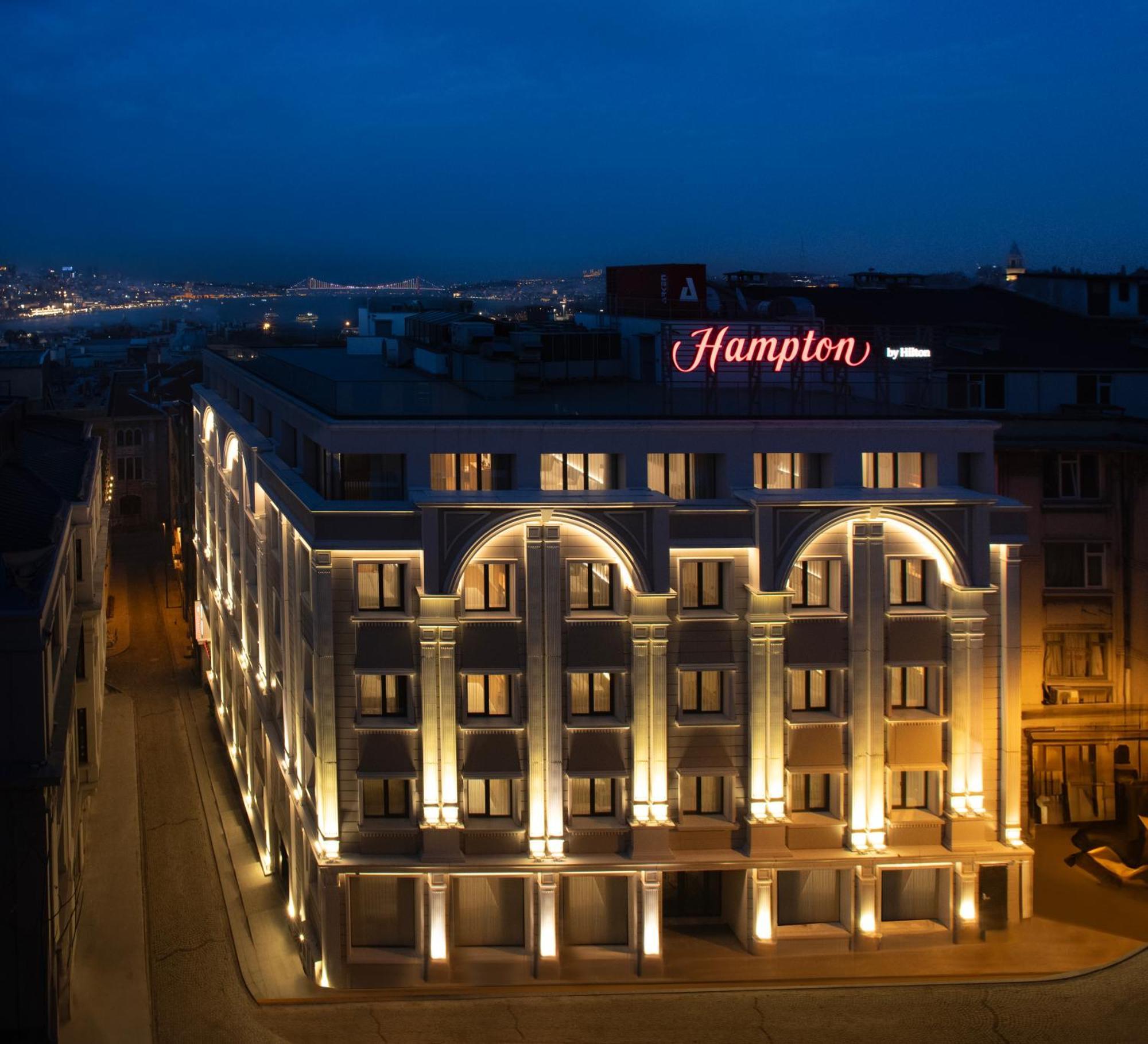 Hampton By Hilton Istanbul Sirkeci Hotel ภายนอก รูปภาพ
