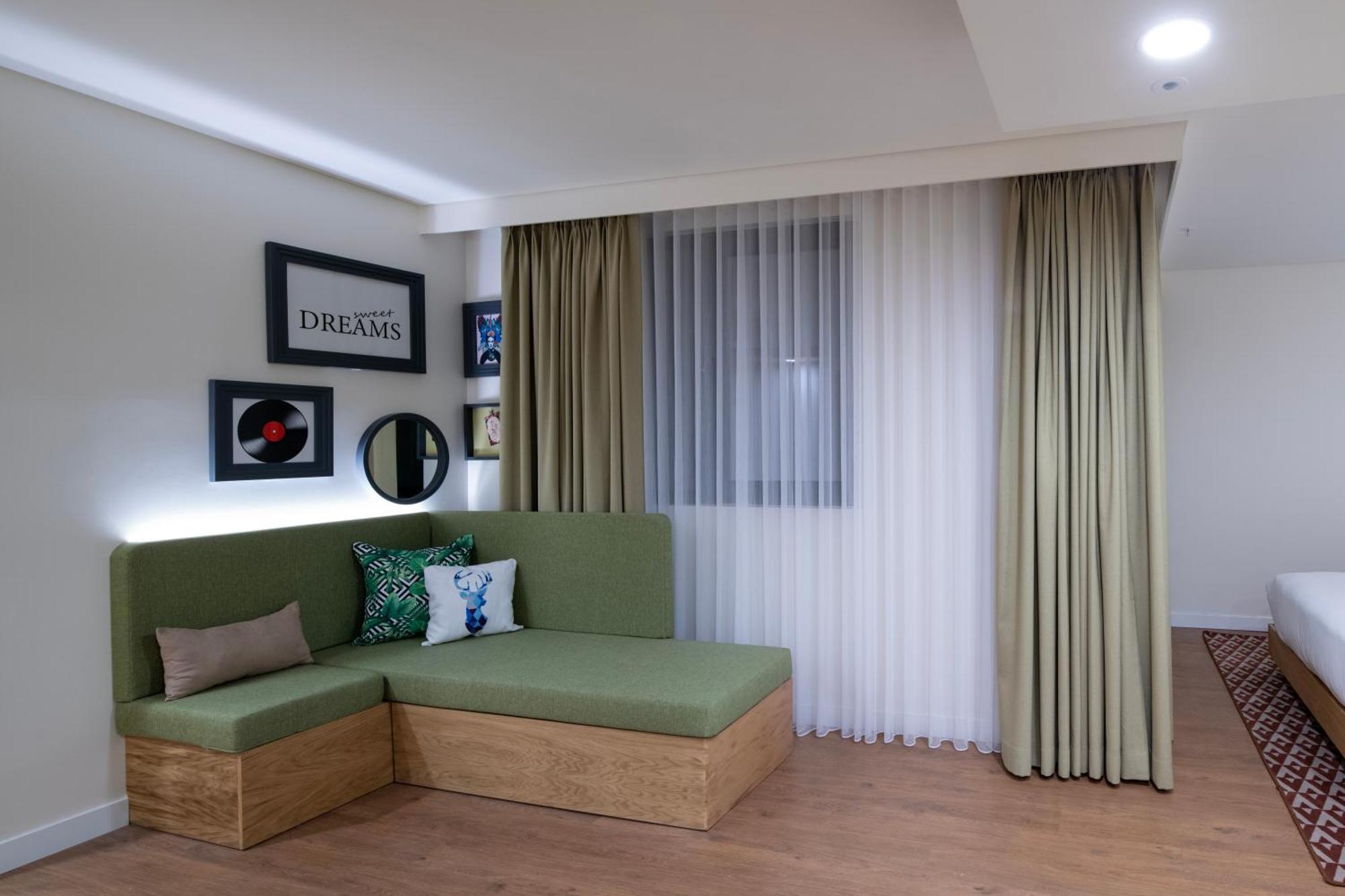 Hampton By Hilton Istanbul Sirkeci Hotel ภายนอก รูปภาพ